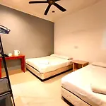 Jaya 5 Homestay - Taman Jaya